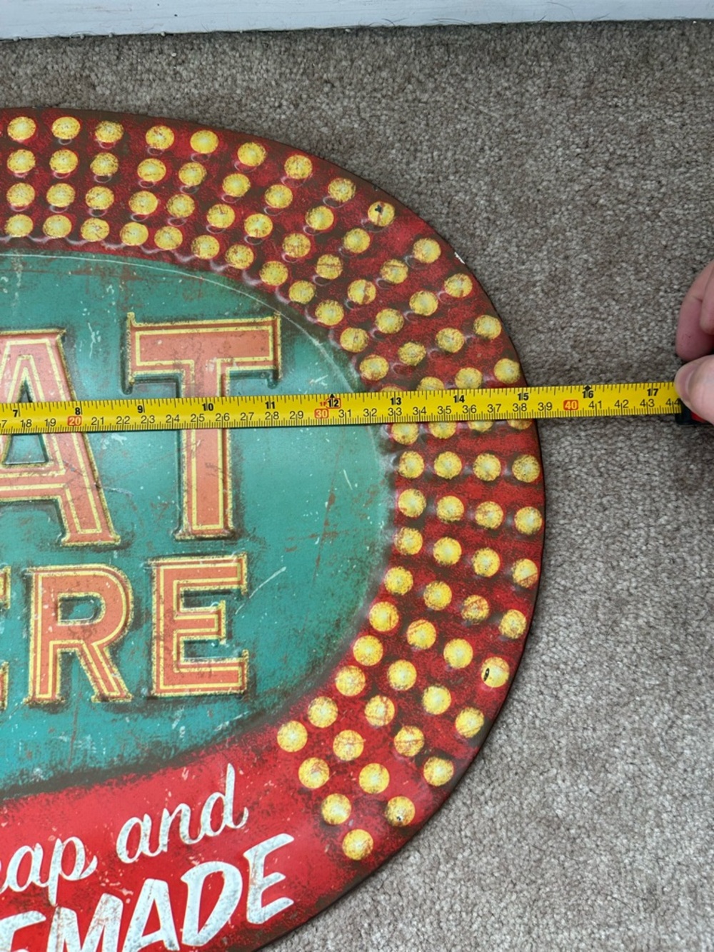 Vintage-Style Hot Coffee Shop & Eat Here Wall Sign Set - Picture 7 of 7